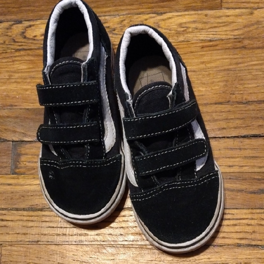 Vans Black and White Sneakers with Iconic Side Stripe